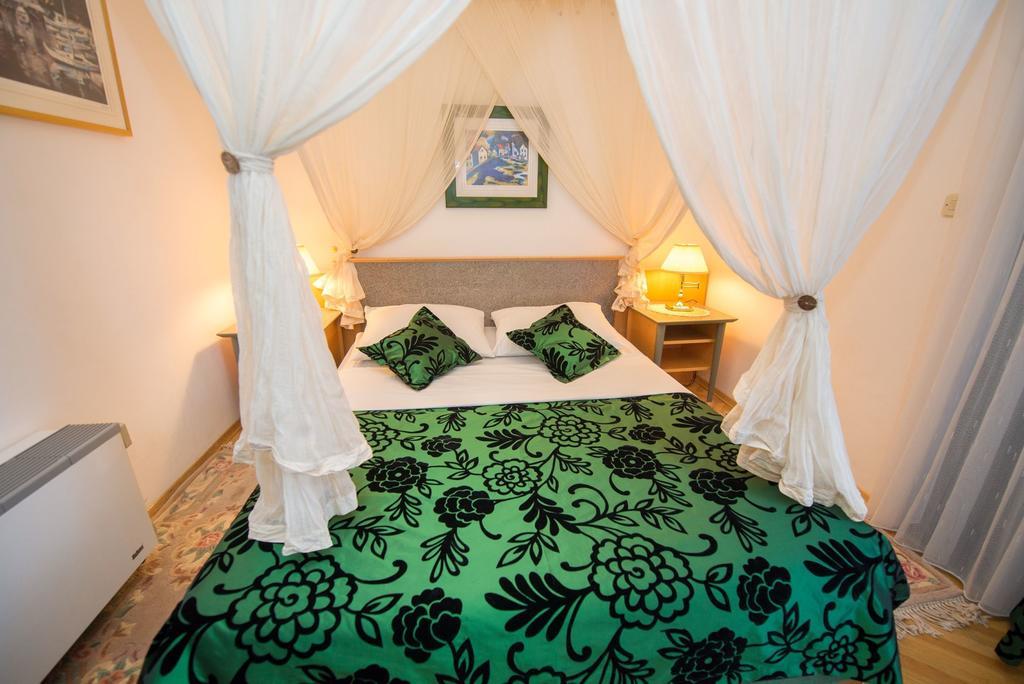 Apartments Marija Near Center โวดีเซ ภายนอก รูปภาพ